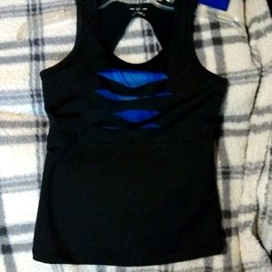 Women's tank size small